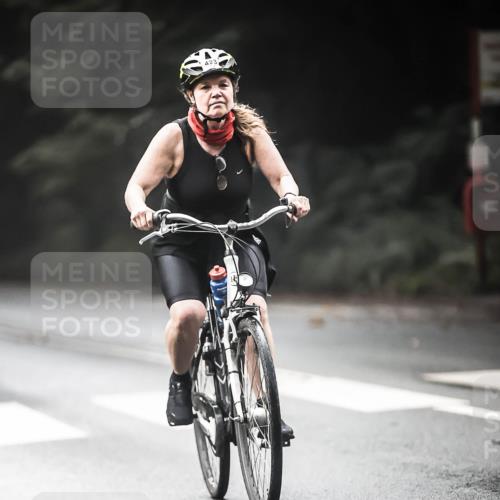 13.09.2026 - Stadtparktriathlon H.Heesch http://msf.ph/oto/10274105 13.09.2026 10:28:37 Radfahren 247, 267, 377, 378, 414, 423 meine-sportfotos.de