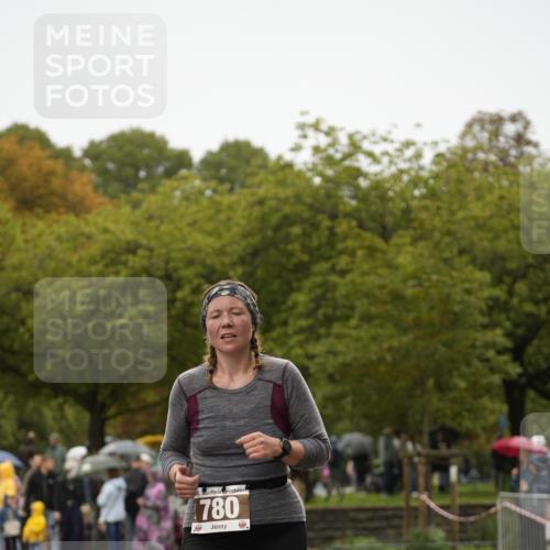 13.09.2026 - Stadtparktriathlon Patografie http://msf.ph/oto/10274121 13.09.2026 12:57:22 Ziel 780 meine-sportfotos.de