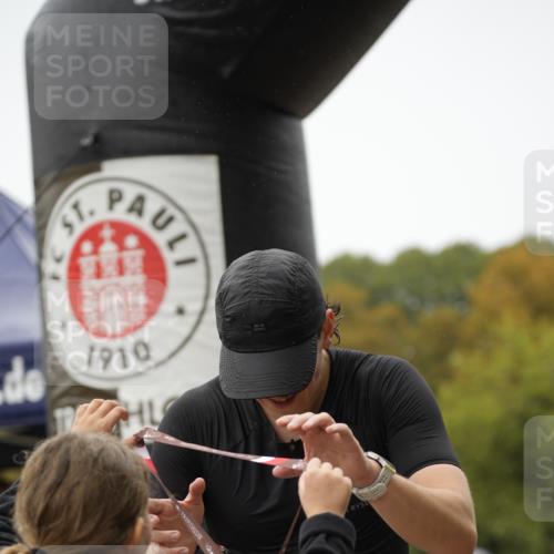 13.09.2026 - Stadtparktriathlon Patografie http://msf.ph/oto/10274179 13.09.2026 12:57:52 Ziel 970 meine-sportfotos.de