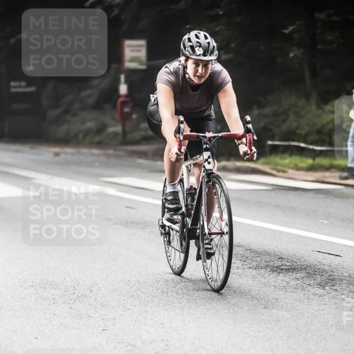 13.09.2026 - Stadtparktriathlon H.Heesch http://msf.ph/oto/10274221 13.09.2026 10:29:04 Radfahren 334, 335, 354, 381, 419, 429, 432, 452 meine-sportfotos.de