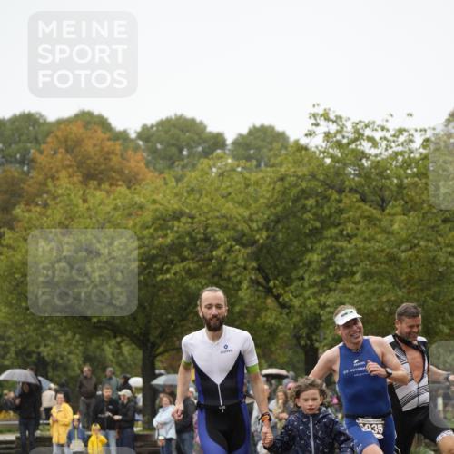13.09.2026 - Stadtparktriathlon Patografie http://msf.ph/oto/10274231 13.09.2026 12:58:34 Ziel 849, 972, 1007, 1035, 1061 meine-sportfotos.de