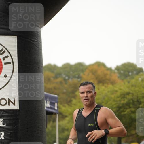 13.09.2026 - Stadtparktriathlon Patografie http://msf.ph/oto/10274262 13.09.2026 12:58:44 Ziel 951 meine-sportfotos.de
