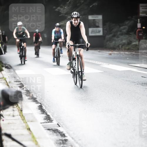 13.09.2026 - Stadtparktriathlon H.Heesch http://msf.ph/oto/10274272 13.09.2026 10:29:10 Radfahren 334, 335, 344, 381, 415, 419, 420, 429, 432, 460 meine-sportfotos.de
