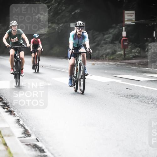 13.09.2026 - Stadtparktriathlon H.Heesch http://msf.ph/oto/10274284 13.09.2026 10:29:11 Radfahren 334, 335, 344, 381, 415, 419, 420, 429, 432, 460 meine-sportfotos.de