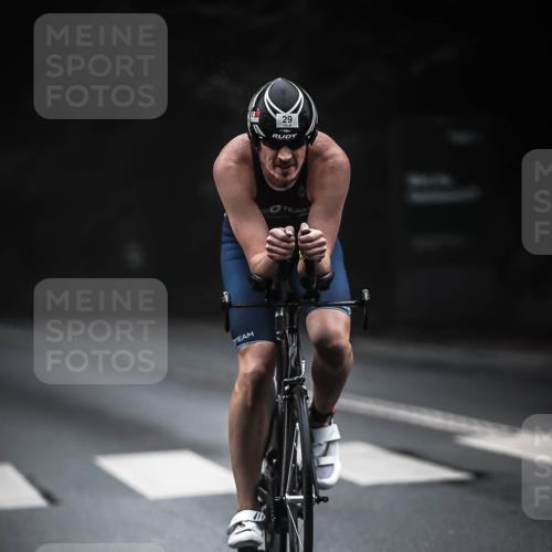 13.09.2026 - Stadtparktriathlon H.Heesch http://msf.ph/oto/10274303 13.09.2026 09:02:33 Radfahren 29, 42, 71 meine-sportfotos.de