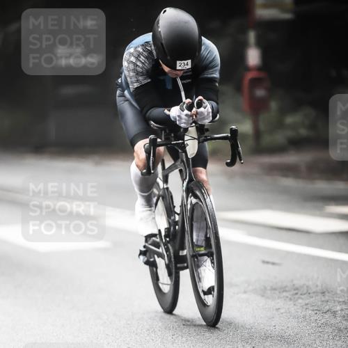 13.09.2026 - Stadtparktriathlon H.Heesch http://msf.ph/oto/10274322 13.09.2026 10:29:19 Radfahren 234, 344, 380, 398, 415, 420, 450 meine-sportfotos.de