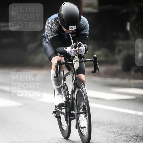 13.09.2026 - Stadtparktriathlon H.Heesch http://msf.ph/oto/10274327 13.09.2026 10:29:19 Radfahren 234, 344, 380, 398, 415, 420, 450 meine-sportfotos.de