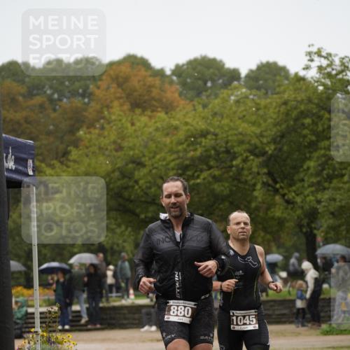 13.09.2026 - Stadtparktriathlon Patografie http://msf.ph/oto/10274360 13.09.2026 13:00:09 Ziel 841, 880, 1045 meine-sportfotos.de