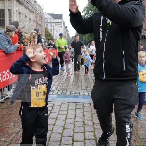 13.09.2026 - Kiel Lauf Yannick Fuchs http://msf.ph/oto/10274399 13.09.2026 08:36:52 Ziel 581, 1031, 1128, 1470, 1808, 2581, 3098, 3809, 3887, 4697, 5667, 6145, 6357, 6479, 6813, 6936, 7153, 7633, 7784, 8662, 8771, 9028, 9591, 9762, 9958, 10438, 11853, 11935, 11945, 12317, 71, 308, 516, 874, 923, 1407, 1648, 1727, 1829, 1875, 2464, 3088, 3246, 3434, 3532, 3651, 3656, 3868, 4002, 4495, 4500, 5658, 5842, 6143, 6308, 6452, 6469, 6470, 6474, 6475, 6983, 7059, 7128, 7136, 8995, 9251, 5617, 7146, 7176, 71, 3434, 4002 meine-sportfotos.de