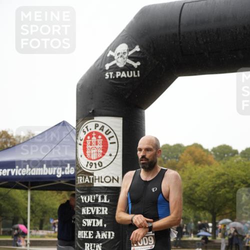 13.09.2026 - Stadtparktriathlon Patografie http://msf.ph/oto/10274416 13.09.2026 13:00:32 Ziel 1009 meine-sportfotos.de