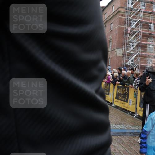 13.09.2026 - Kiel Lauf Yannick Fuchs http://msf.ph/oto/10274440 13.09.2026 08:36:53 Ziel 581, 1031, 1128, 1470, 1808, 2581, 3098, 3809, 3887, 4697, 5667, 6145, 6357, 6479, 6813, 6936, 7153, 7633, 7784, 8662, 8771, 9028, 9591, 9762, 9958, 10438, 11935, 11945, 12317, 308, 516, 874, 923, 1407, 1648, 1727, 1808, 1829, 1875, 2464, 3088, 3246, 3434, 3532, 3651, 3656, 3868, 4495, 4500, 5658, 5842, 6308, 6452, 6469, 6470, 6474, 6475, 6983, 7059, 7136, 8995, 9251, 1055, 5617, 7146, 7176, 71, 3434, 4002 meine-sportfotos.de