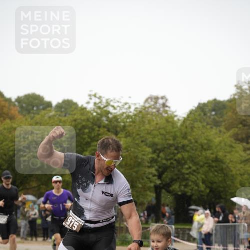 13.09.2026 - Stadtparktriathlon Patografie http://msf.ph/oto/10274443 13.09.2026 13:00:54 Ziel 974, 975, 1006, 1050 meine-sportfotos.de