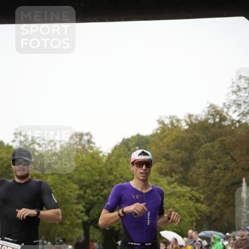 13.09.2026 - Stadtparktriathlon Patografie http://msf.ph/oto/10274463 13.09.2026 13:00:56 Ziel 974, 975, 1006, 1050 meine-sportfotos.de