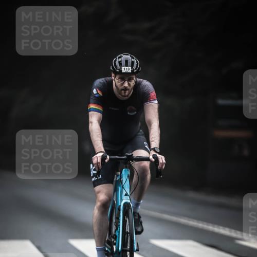 13.09.2026 - Stadtparktriathlon H.Heesch http://msf.ph/oto/10274492 13.09.2026 09:03:17 Radfahren 119 meine-sportfotos.de