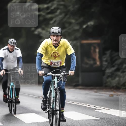 13.09.2026 - Stadtparktriathlon H.Heesch http://msf.ph/oto/10274561 13.09.2026 10:29:56 Radfahren 223, 237, 298, 410, 449, 462 meine-sportfotos.de