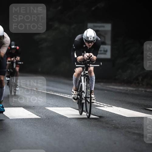 13.09.2026 - Stadtparktriathlon H.Heesch http://msf.ph/oto/10274567 13.09.2026 09:03:37 Radfahren 3, 66, 68, 90, 95 meine-sportfotos.de