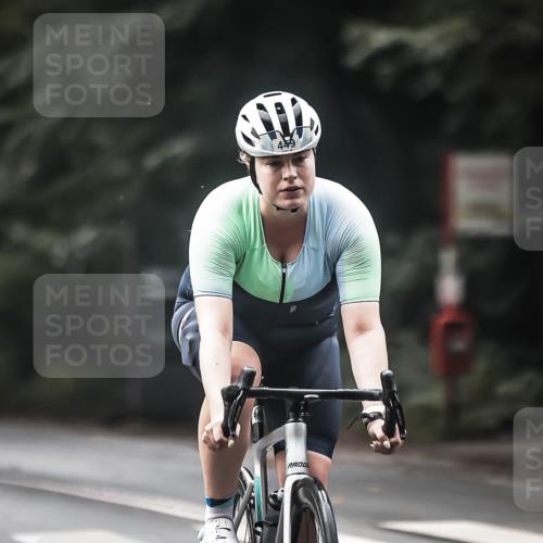 13.09.2026 - Stadtparktriathlon H.Heesch http://msf.ph/oto/10274602 13.09.2026 10:30:01 Radfahren 223, 298, 449 meine-sportfotos.de
