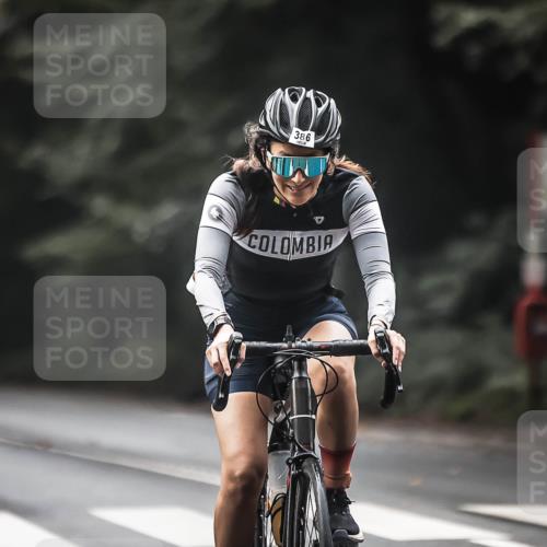 13.09.2026 - Stadtparktriathlon H.Heesch http://msf.ph/oto/10274623 13.09.2026 10:30:08 Radfahren 294, 386 meine-sportfotos.de