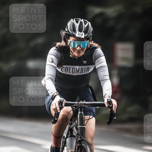 13.09.2026 - Stadtparktriathlon H.Heesch http://msf.ph/oto/10274629 13.09.2026 10:30:08 Radfahren 294, 386 meine-sportfotos.de