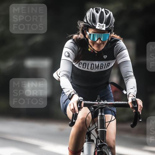 13.09.2026 - Stadtparktriathlon H.Heesch http://msf.ph/oto/10274632 13.09.2026 10:30:08 Radfahren 294, 386 meine-sportfotos.de