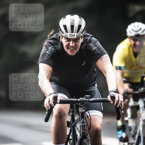 13.09.2026 - Stadtparktriathlon H.Heesch http://msf.ph/oto/10274644 13.09.2026 10:30:15 Radfahren 268, 294, 299, 303 meine-sportfotos.de