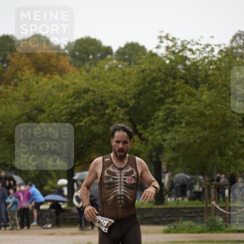 13.09.2026 - Stadtparktriathlon Patografie http://msf.ph/oto/10274664 13.09.2026 13:03:11 Ziel 998 meine-sportfotos.de