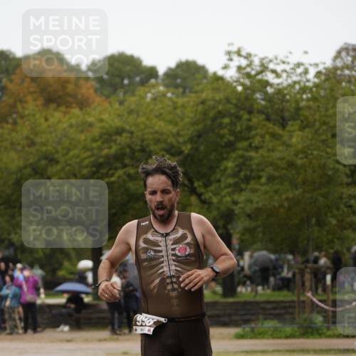 13.09.2026 - Stadtparktriathlon Patografie http://msf.ph/oto/10274670 13.09.2026 13:03:11 Ziel 998 meine-sportfotos.de
