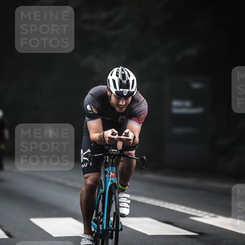 13.09.2026 - Stadtparktriathlon H.Heesch http://msf.ph/oto/10274697 13.09.2026 09:04:10 Radfahren 62, 98, 103 meine-sportfotos.de