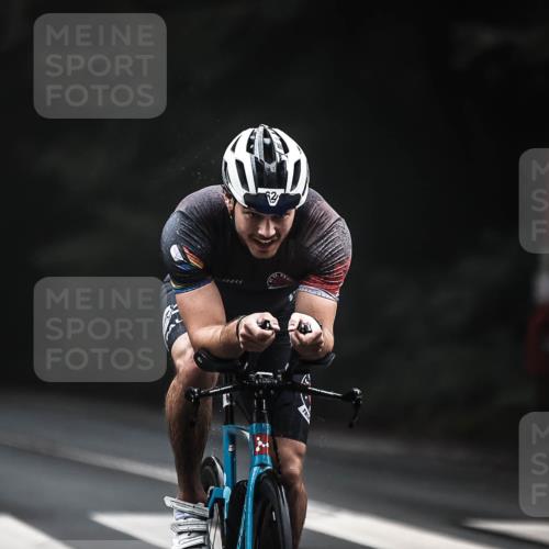 13.09.2026 - Stadtparktriathlon H.Heesch http://msf.ph/oto/10274706 13.09.2026 09:04:10 Radfahren 62, 98, 103 meine-sportfotos.de