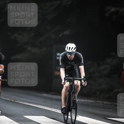 13.09.2026 - Stadtparktriathlon H.Heesch http://msf.ph/oto/10274720 13.09.2026 09:04:12 Radfahren 62, 98, 103 meine-sportfotos.de