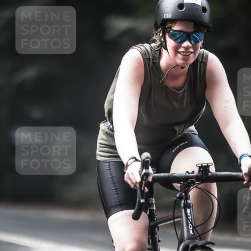 13.09.2026 - Stadtparktriathlon H.Heesch http://msf.ph/oto/10274819 13.09.2026 10:30:55 Radfahren 307, 331, 357, 422, 428, 457 meine-sportfotos.de