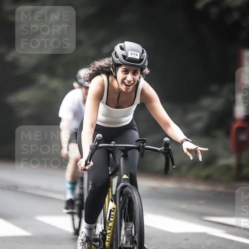 13.09.2026 - Stadtparktriathlon H.Heesch http://msf.ph/oto/10274916 13.09.2026 10:31:26 Radfahren 246, 319 meine-sportfotos.de