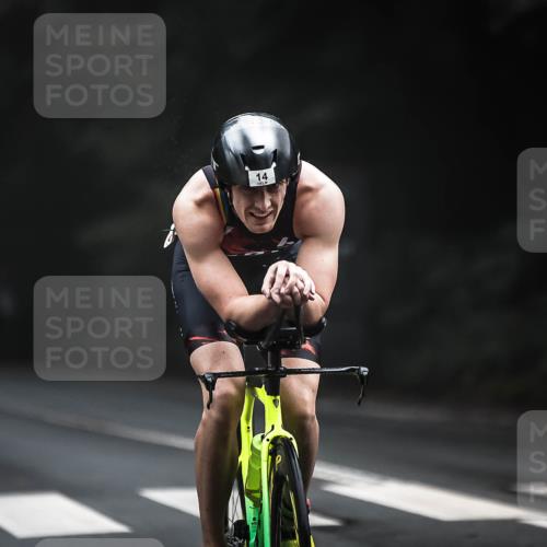 13.09.2026 - Stadtparktriathlon H.Heesch http://msf.ph/oto/10275063 13.09.2026 09:05:17 Radfahren 14, 16, 38, 58 meine-sportfotos.de