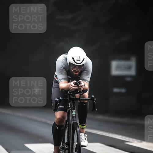 13.09.2026 - Stadtparktriathlon H.Heesch http://msf.ph/oto/10275091 13.09.2026 09:05:23 Radfahren 16, 38, 87, 144 meine-sportfotos.de