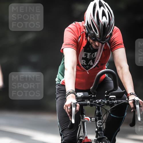13.09.2026 - Stadtparktriathlon H.Heesch http://msf.ph/oto/10275099 13.09.2026 10:32:06 Radfahren 271, 371, 387 meine-sportfotos.de