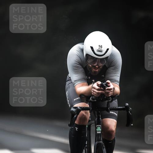 13.09.2026 - Stadtparktriathlon H.Heesch http://msf.ph/oto/10275100 13.09.2026 09:05:23 Radfahren 16, 38, 87, 144 meine-sportfotos.de