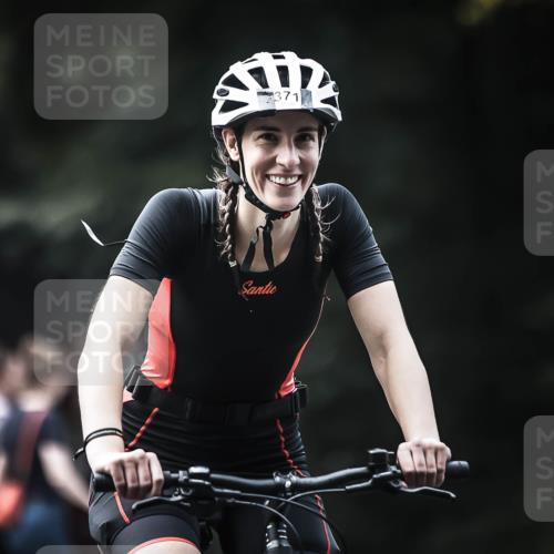 13.09.2026 - Stadtparktriathlon H.Heesch http://msf.ph/oto/10275115 13.09.2026 10:32:08 Radfahren 271, 371, 387 meine-sportfotos.de
