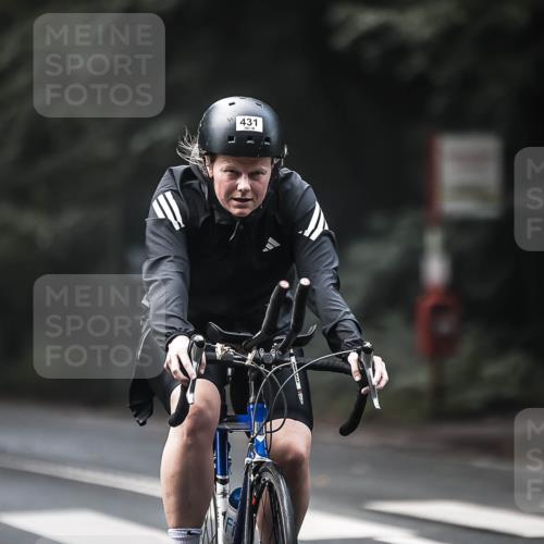 13.09.2026 - Stadtparktriathlon H.Heesch http://msf.ph/oto/10275161 13.09.2026 10:32:20 Radfahren 231, 404, 431 meine-sportfotos.de