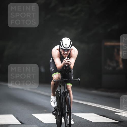 13.09.2026 - Stadtparktriathlon H.Heesch http://msf.ph/oto/10275200 13.09.2026 09:05:38 Radfahren 4, 17, 31, 63, 131 meine-sportfotos.de