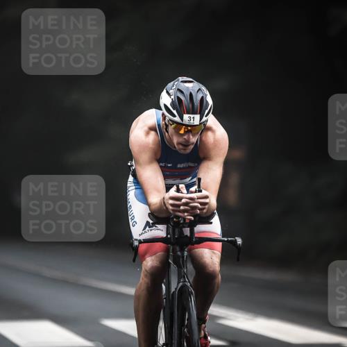 13.09.2026 - Stadtparktriathlon H.Heesch http://msf.ph/oto/10275240 13.09.2026 09:05:43 Radfahren 4, 17, 31, 63, 121 meine-sportfotos.de