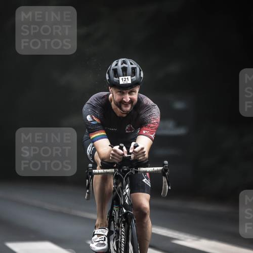 13.09.2026 - Stadtparktriathlon H.Heesch http://msf.ph/oto/10275256 13.09.2026 09:05:47 Radfahren 7, 31, 40, 115, 121 meine-sportfotos.de