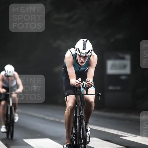 13.09.2026 - Stadtparktriathlon H.Heesch http://msf.ph/oto/10275272 13.09.2026 09:05:51 Radfahren 7, 40, 115, 121 meine-sportfotos.de