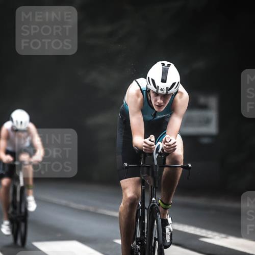 13.09.2026 - Stadtparktriathlon H.Heesch http://msf.ph/oto/10275275 13.09.2026 09:05:51 Radfahren 7, 40, 115, 121 meine-sportfotos.de