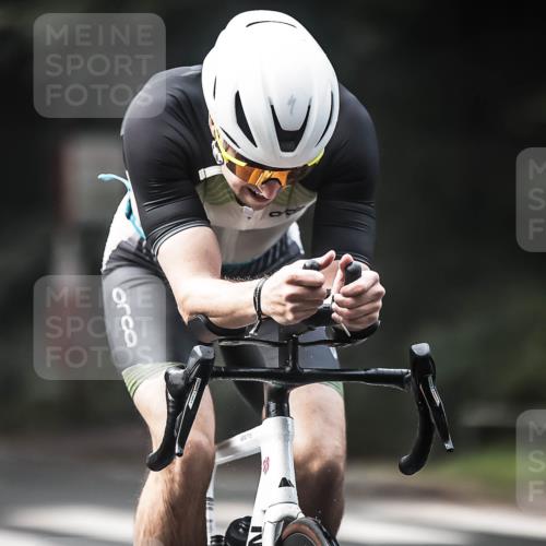 13.09.2026 - Stadtparktriathlon H.Heesch http://msf.ph/oto/10275307 13.09.2026 10:32:49 Radfahren 306, 409, 534 meine-sportfotos.de