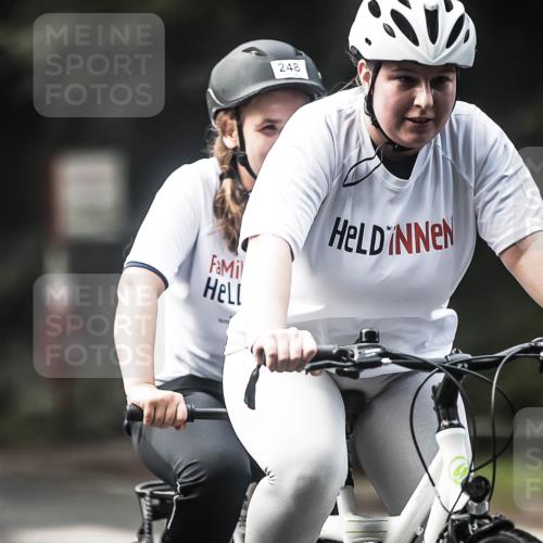 13.09.2026 - Stadtparktriathlon H.Heesch http://msf.ph/oto/10275342 13.09.2026 10:33:01 Radfahren 248, 306, 348 meine-sportfotos.de