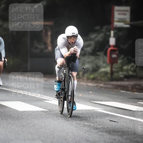 13.09.2026 - Stadtparktriathlon H.Heesch http://msf.ph/oto/10275375 13.09.2026 10:33:11 Radfahren 230, 408, 416, 509 meine-sportfotos.de