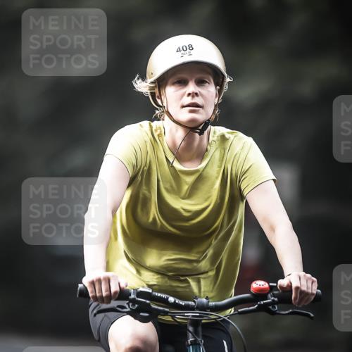 13.09.2026 - Stadtparktriathlon H.Heesch http://msf.ph/oto/10275398 13.09.2026 10:33:14 Radfahren 230, 408, 416, 509 meine-sportfotos.de