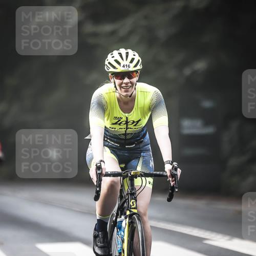 13.09.2026 - Stadtparktriathlon H.Heesch http://msf.ph/oto/10275411 13.09.2026 10:33:17 Radfahren 230, 342, 408, 416, 509 meine-sportfotos.de