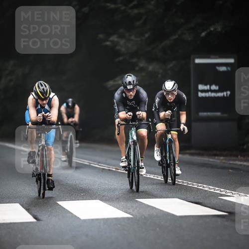 13.09.2026 - Stadtparktriathlon H.Heesch http://msf.ph/oto/10275460 13.09.2026 09:06:45 Radfahren 18, 25, 33, 34, 41, 76, 102, 114, 141 meine-sportfotos.de