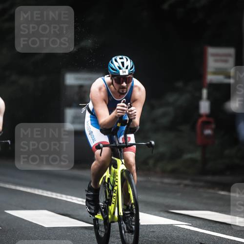13.09.2026 - Stadtparktriathlon H.Heesch http://msf.ph/oto/10275499 13.09.2026 09:06:49 Radfahren 18, 25, 33, 34, 41, 76, 84, 102, 108, 114, 153 meine-sportfotos.de